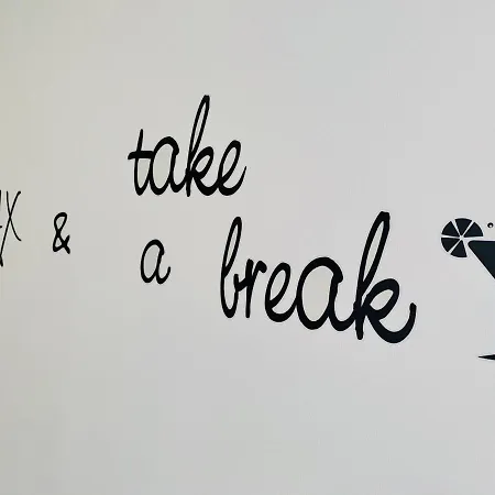 Villa Cosy Modern House - Center - Old Town Albufeira