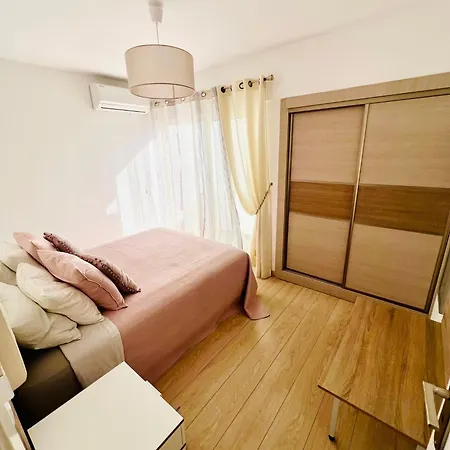 فيلة Cosy Modern House - Center - Old Town *