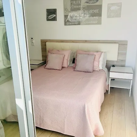 Cosy Modern House - Center - Old Town