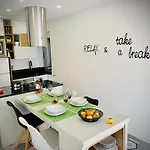 וילה Cosy Modern House - Center - Old Town *