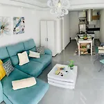 Cosy Modern House - Center - Old Town וילה *