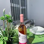 וילה Cosy Modern House - Center - Old Town *