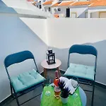 וילה Cosy Modern House - Center - Old Town *