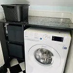 Cosy Modern House - Center - Old Town וילה